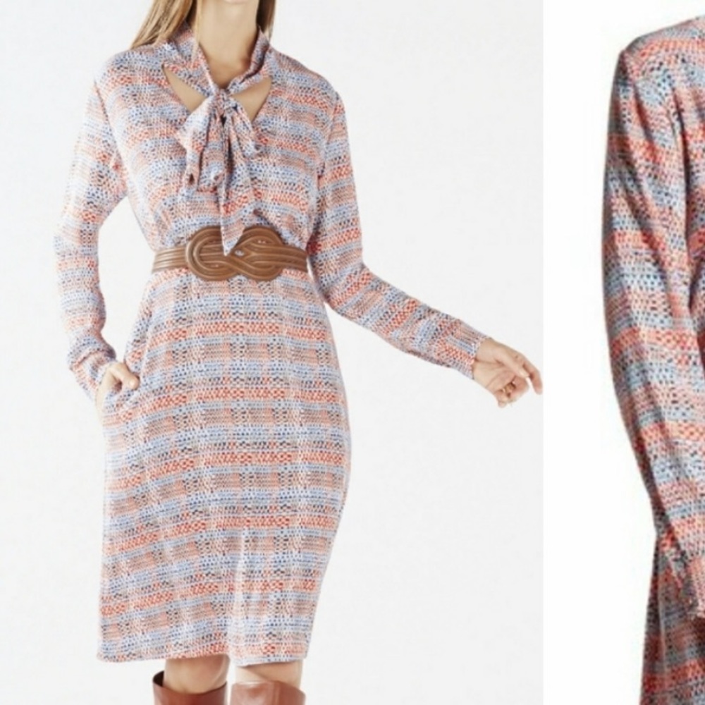 🩷Alicha Tie-Neck Plaid Dress